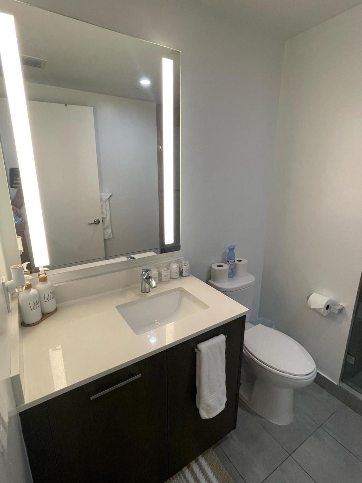 26th Floor Downtown Apartamento